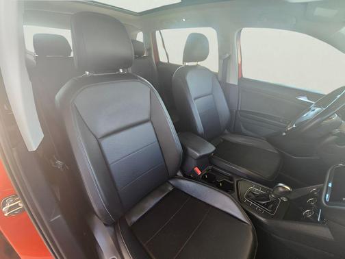2018 Volkswagen Tiguan 2.0T SEL