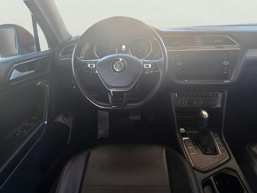 2018 Volkswagen Tiguan 2.0T SEL