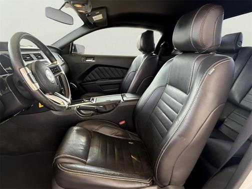 2014 Ford Mustang V6 Premium