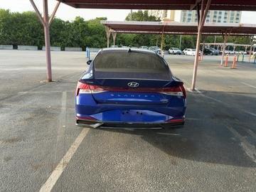 2021 Hyundai ELANTRA Limited