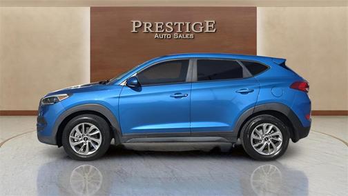 2016 Hyundai TUCSON SE