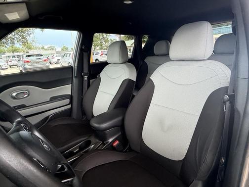 2018 Kia Soul Base