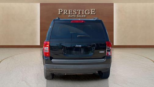 Black Clearcoat 2014 Jeep Patriot Latitude