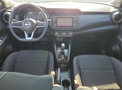 2021 Nissan Kicks S