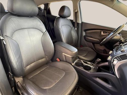 2012 Hyundai TUCSON Limited