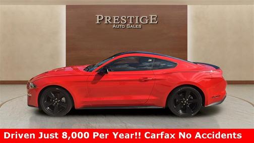 2021 Ford Mustang EcoBoost