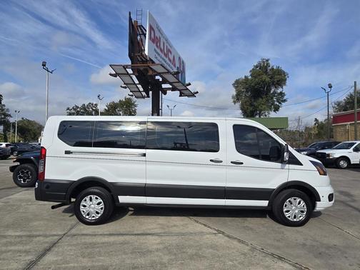 2024 Ford Transit-350 XLT