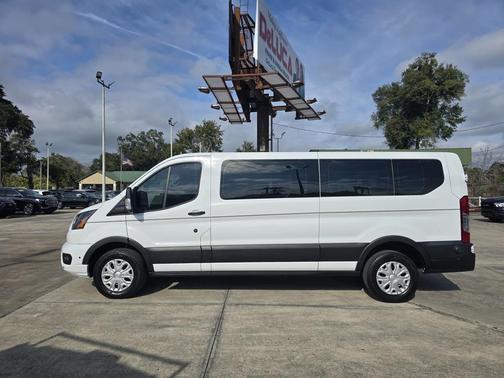 2024 Ford Transit-350 XLT