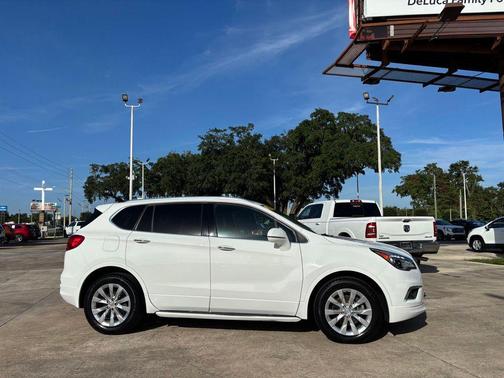 Summit White 2017 Buick Envision Essence