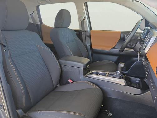 Magnetic Gray Metallic 2016 Toyota Tacoma SR5