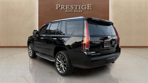 2020 Cadillac Escalade Luxury