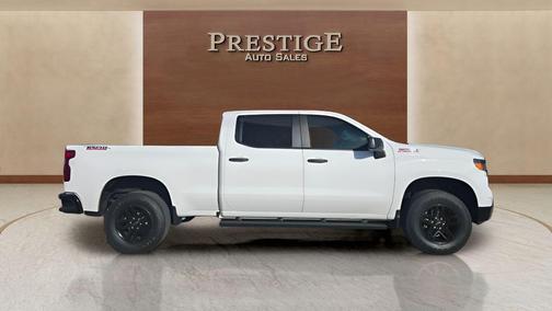 2022 Chevrolet Silverado 1500 Custom Trail Boss