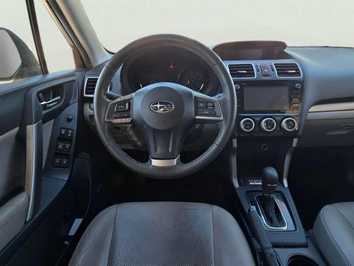 2016 Subaru Forester 2.5i Touring