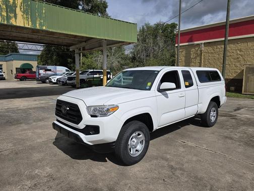 2019 Toyota Tacoma SR