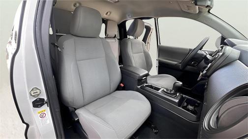 2019 Toyota Tacoma SR