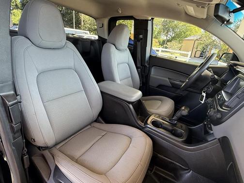 2018 Chevrolet Colorado WT