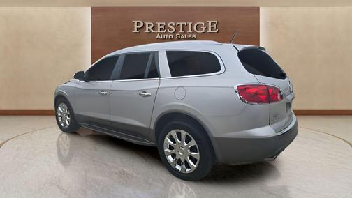 Quicksilver Metallic 2011 Buick Enclave 2XL