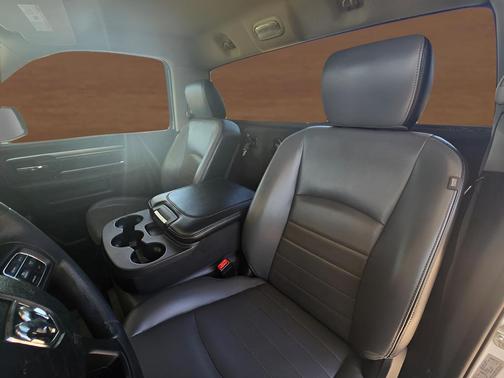 Bright White Clearcoat 2021 RAM 1500 Tradesman