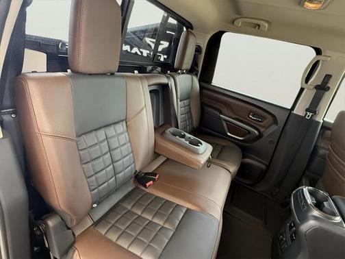 2018 Nissan Titan Platinum Reserve