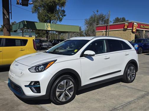 2022 Kia Niro EV EX