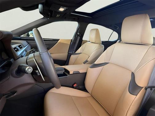 2020 Lexus ES 350 Base