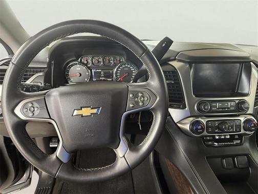 2016 Chevrolet Suburban LS