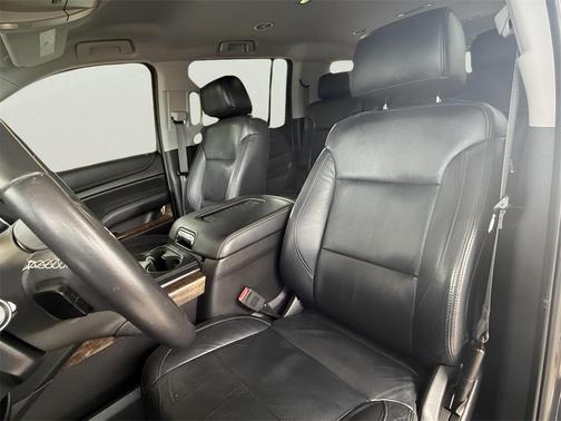 2016 Chevrolet Suburban LS