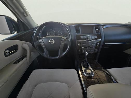 2017 Nissan Armada SV