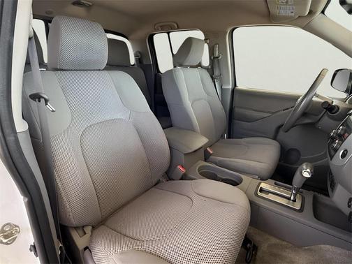 2017 Nissan Frontier SV