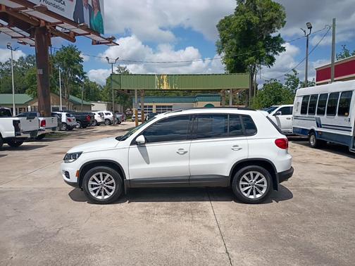 2017 Volkswagen Tiguan Limited 2.0T