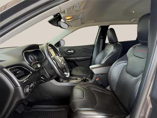 2019 Jeep Cherokee Trailhawk Elite