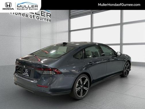 Meteorite Gray Metallic 2026 Honda Accord SE