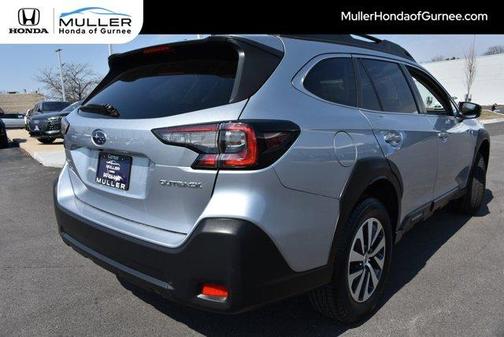 Ice Silver Metallic 2023 Subaru Outback Premium