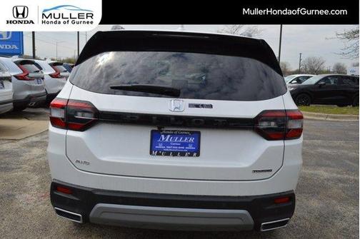 2025 Honda Pilot Touring