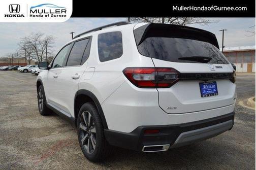2025 Honda Pilot Touring