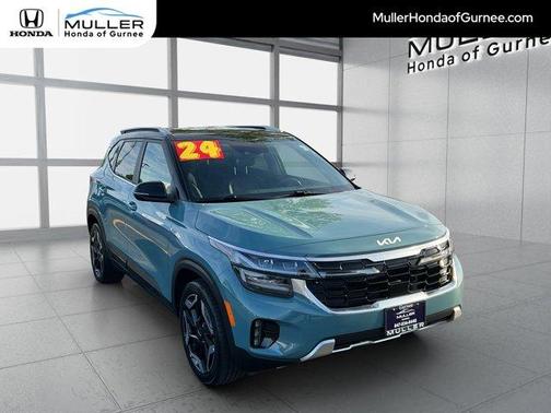 Blue / Black 2024 Kia Seltos SX