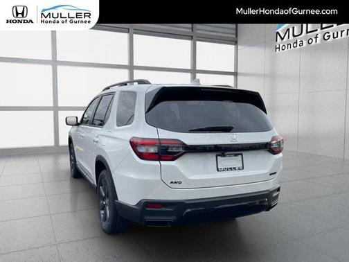 Platinum White Pearl 2026 Honda Pilot Sport