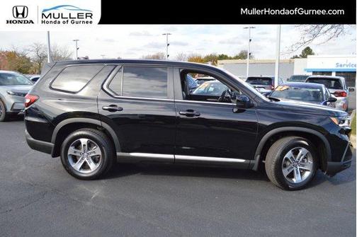 2023 Honda Pilot EX-L 8-Passenger