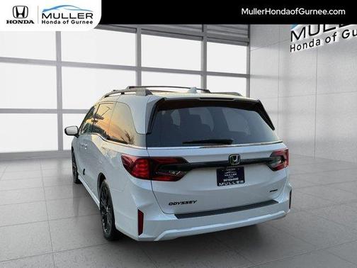 Platinum White Pearl 2026 Honda Odyssey Sport-L