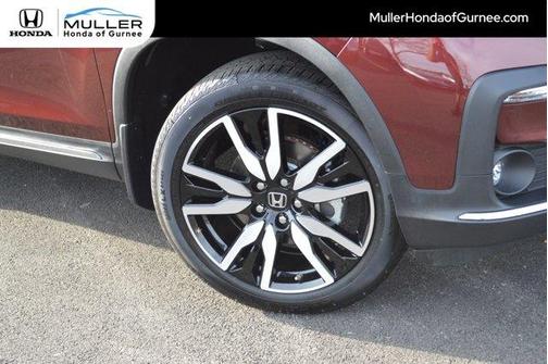 2022 Honda Pilot Touring 7-Passenger