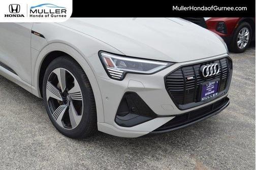 2021 Audi e-tron Prestige