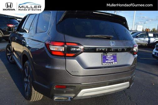2025 Honda Pilot Touring