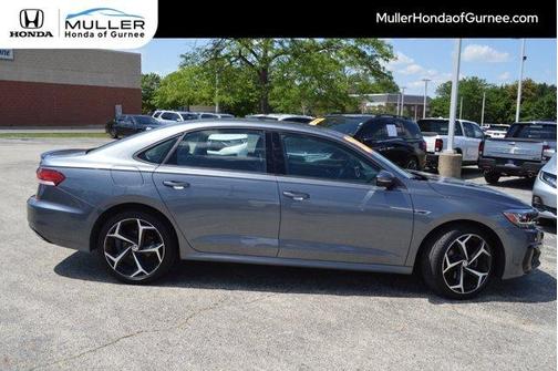 2020 Volkswagen Passat 2.0T R-Line