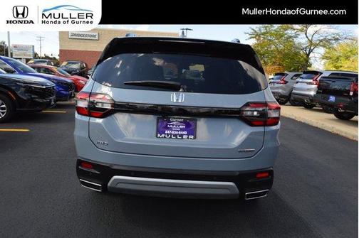2025 Honda Pilot Touring