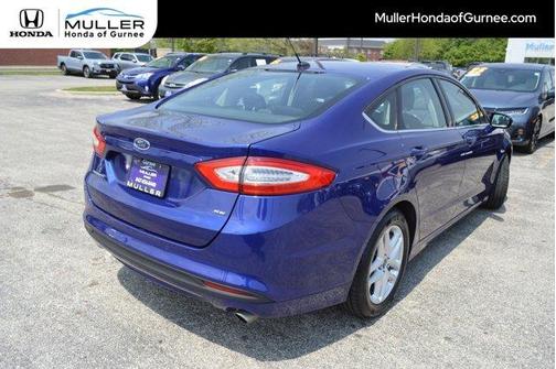 2016 Ford Fusion SE