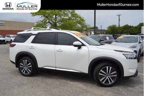 2022 Nissan Pathfinder Platinum