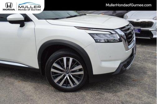 2022 Nissan Pathfinder Platinum