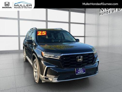 Crystal Black Pearl 2025 Honda Pilot Touring