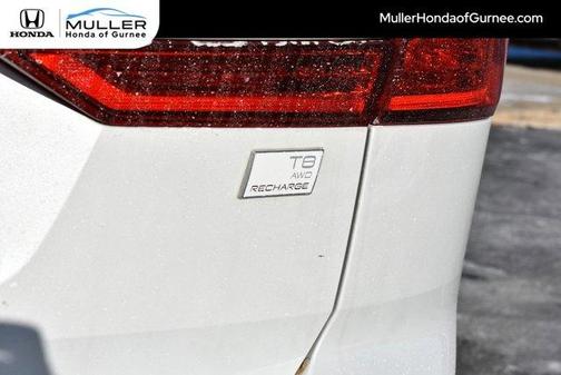 2021 Volvo XC60 Recharge Plug-In Hybrid T8 Inscription Expression