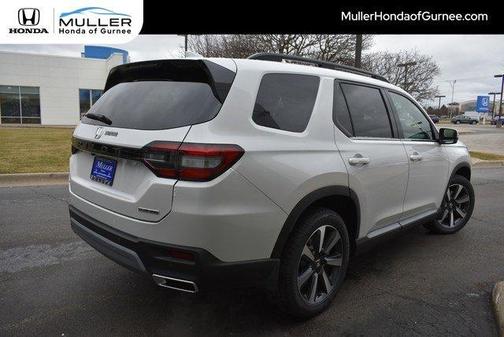 2025 Honda Pilot Touring